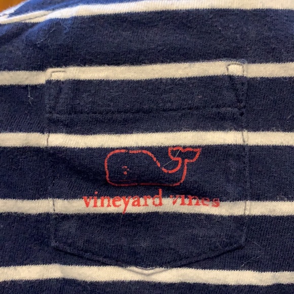 Vineyard Vines long sleeved shirt, size 2T - Picture 2 of 3